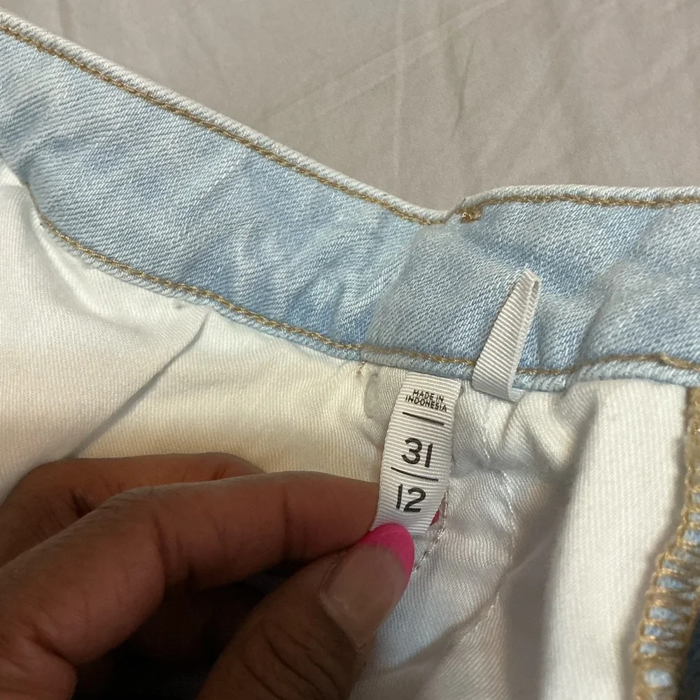 LOFT Light Wash women’s Jeans – Size 31 / 12‎